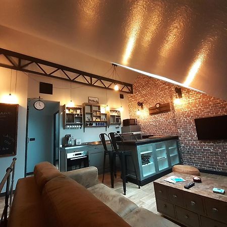 Factory, Appart Hotel Valenciennes Aulnoy-lez-Valenciennes 외부 사진