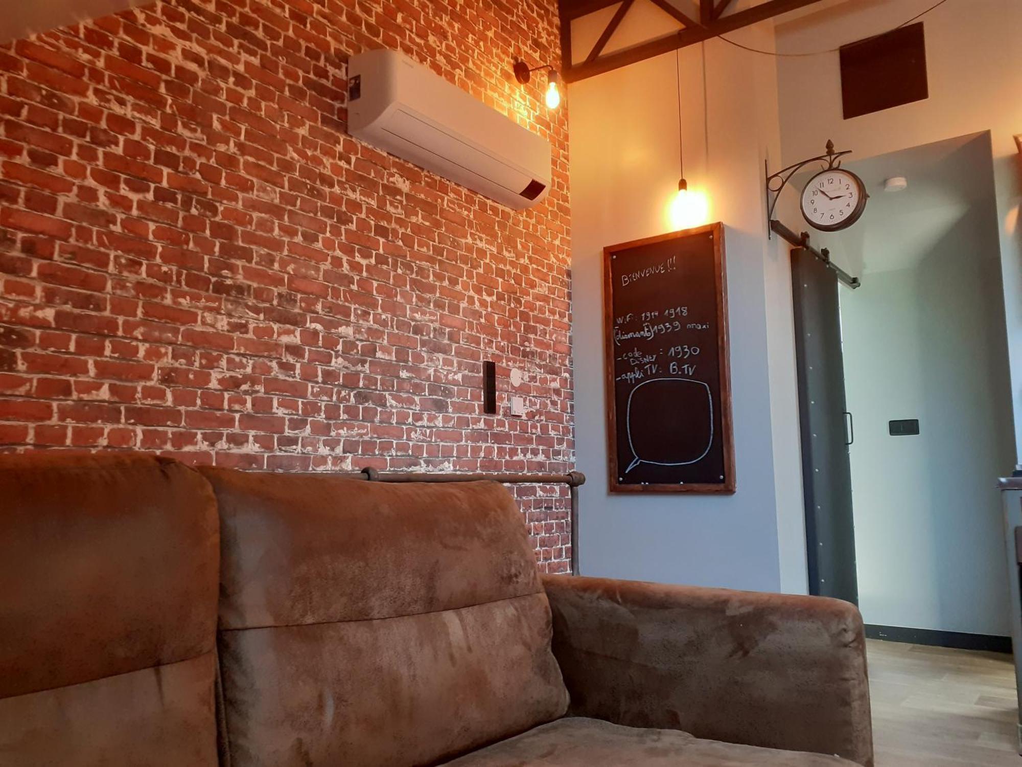 Factory, Appart Hotel Valenciennes Aulnoy-lez-Valenciennes 외부 사진